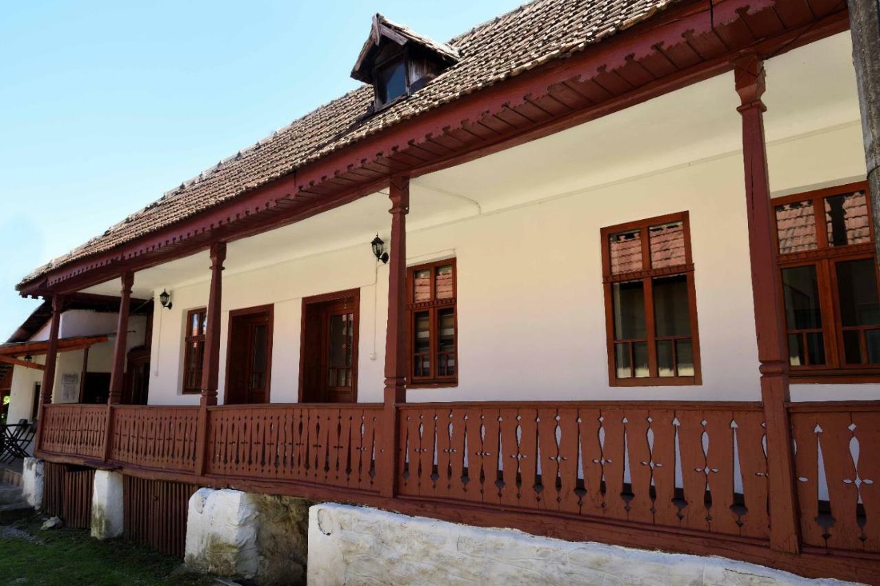 Casa Optim Hotel Călimăneşti Kültér fotó