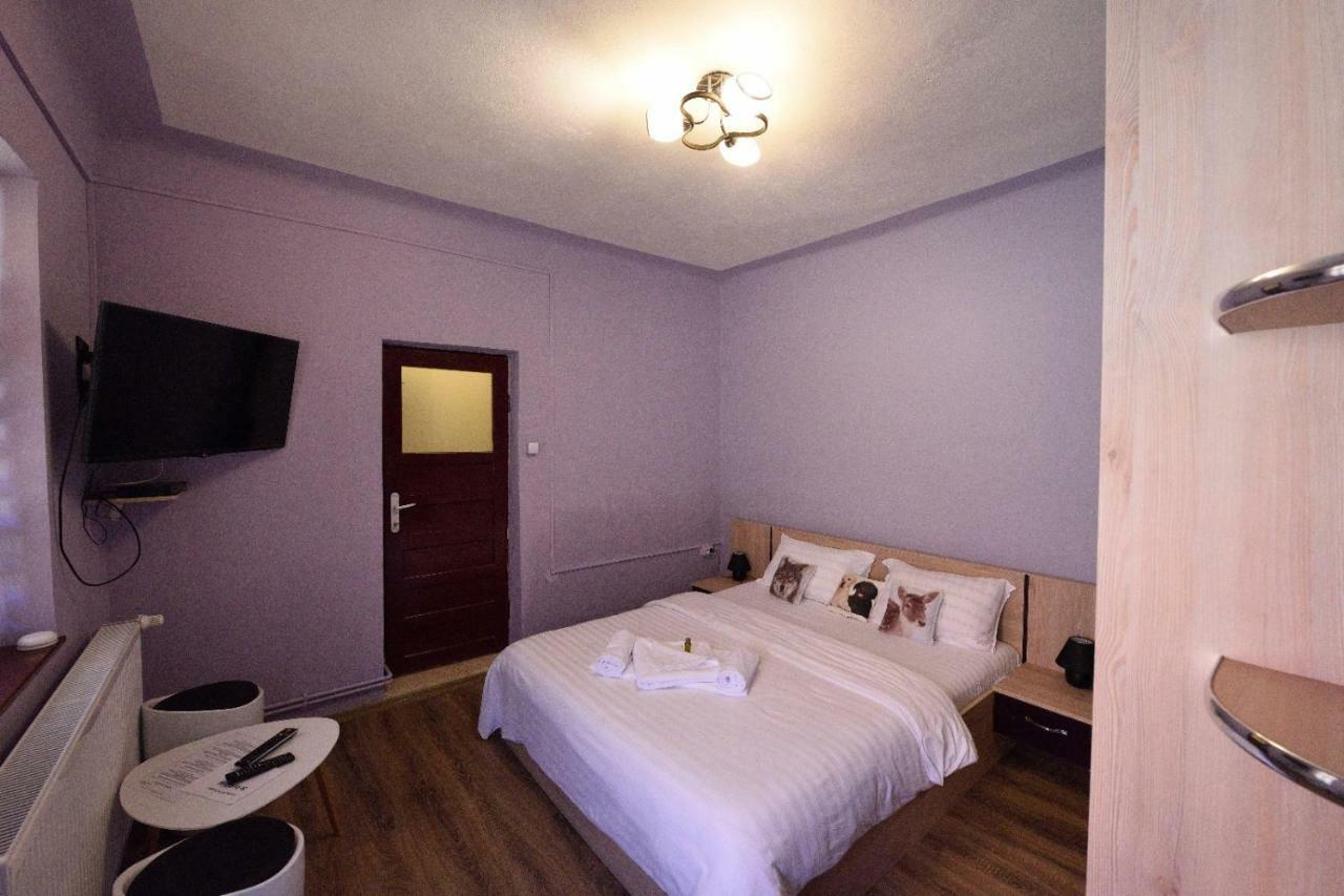 Casa Optim Hotel Călimăneşti Kültér fotó
