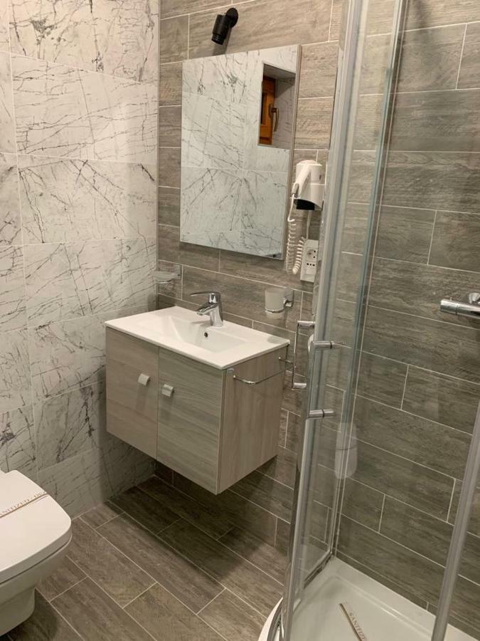 Casa Optim Hotel Călimăneşti Kültér fotó